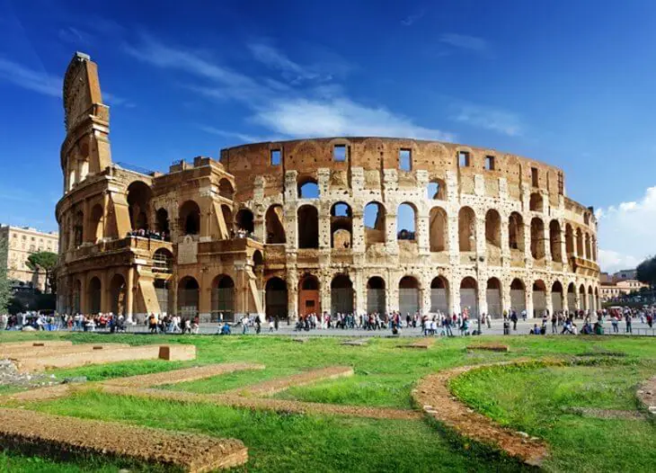Ściana zewnętrzna Koloseum