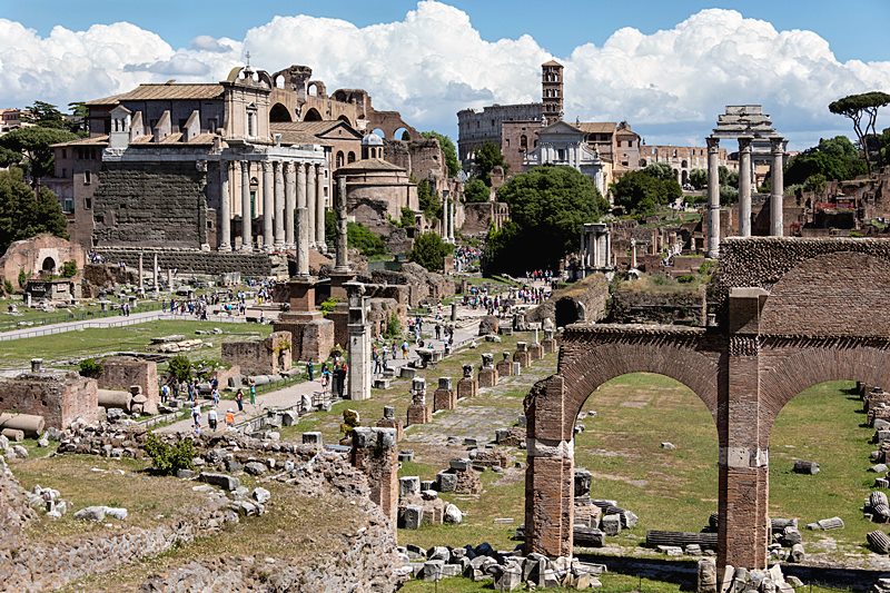 zwiedzanie rzymu - forum romanum