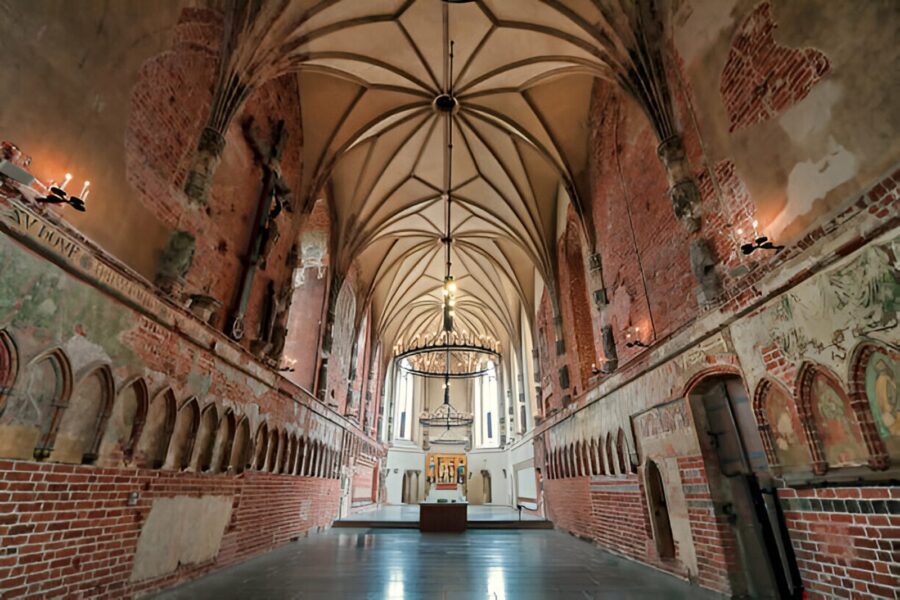 W Malborku co roku odbywa się inscenizacja oblężenia zamku, przyciągająca licznych turystów zainteresowanych średniowieczną historią i rekonstrukcjami historycznymi.